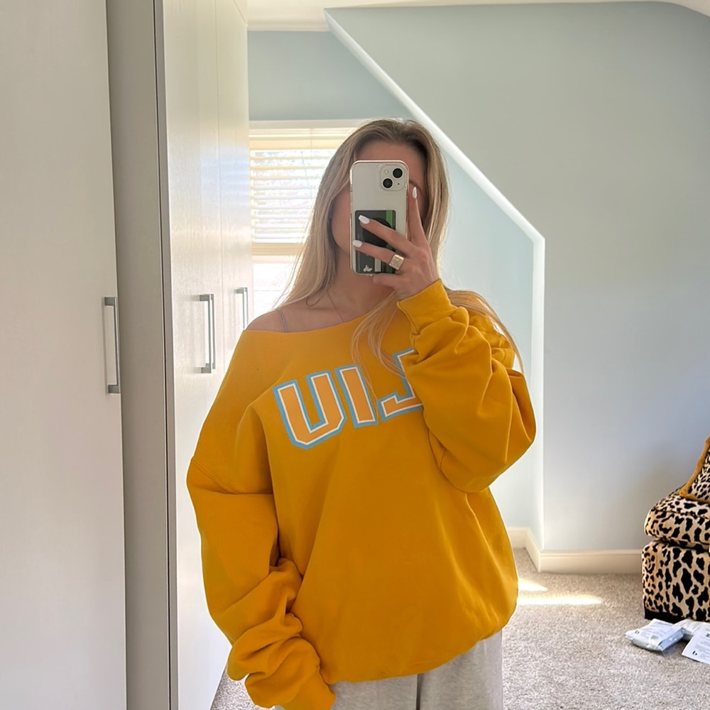 off the shoulder LIU sweatshirt